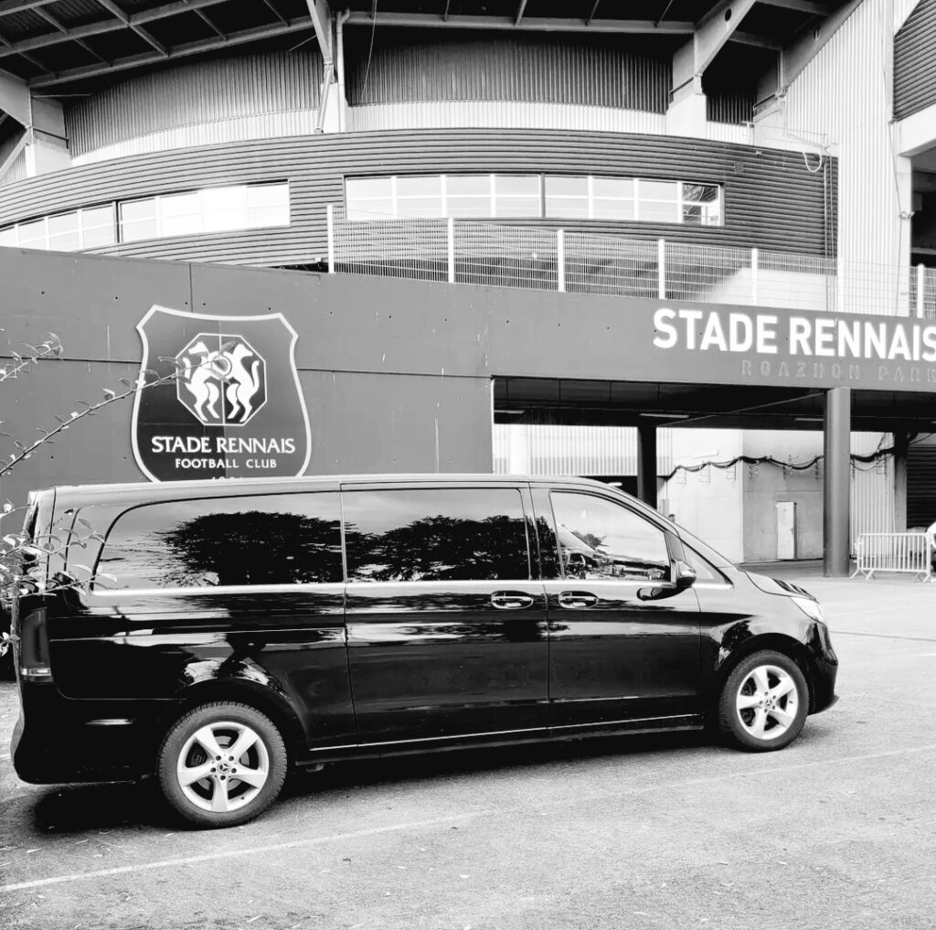 Mise à disposition v class stade rennais / VTC HRC Rennes Bretagne