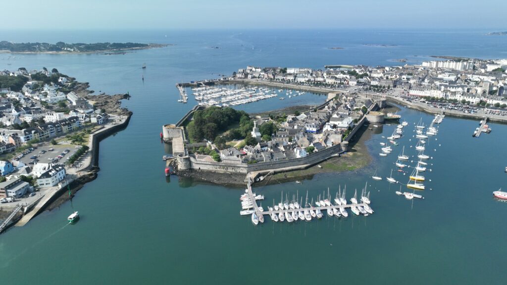 Arrivée VTC à Concarneau – Ville Close et plages