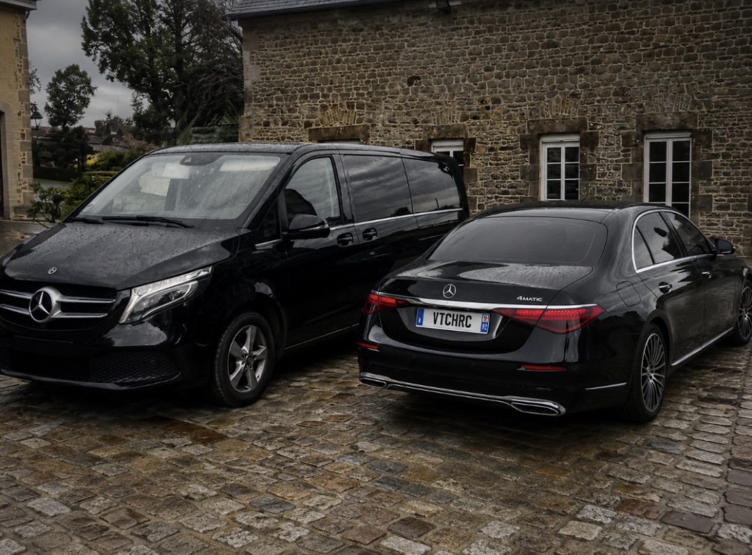 Mercedes Classe C et Mercedes Classe V avec chauffeur privé à Rennes