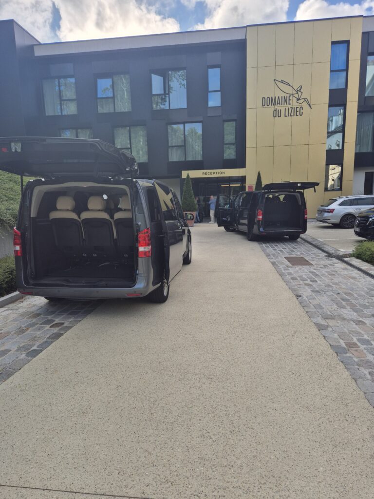 Van Mercedes Classe V VTC Rennes Binic-Étables-sur-Mer transport groupes bagages